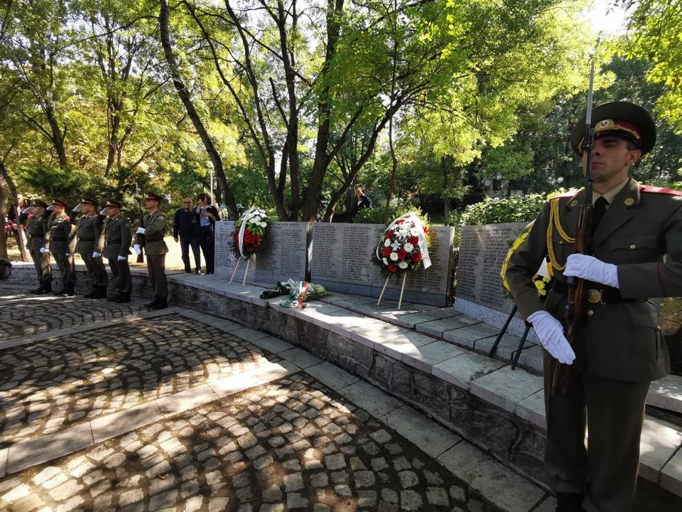 Честване на 85 години от създаването на бронетанковите войски в България Честване на 85 години от създаването на бронетанковите войски в България